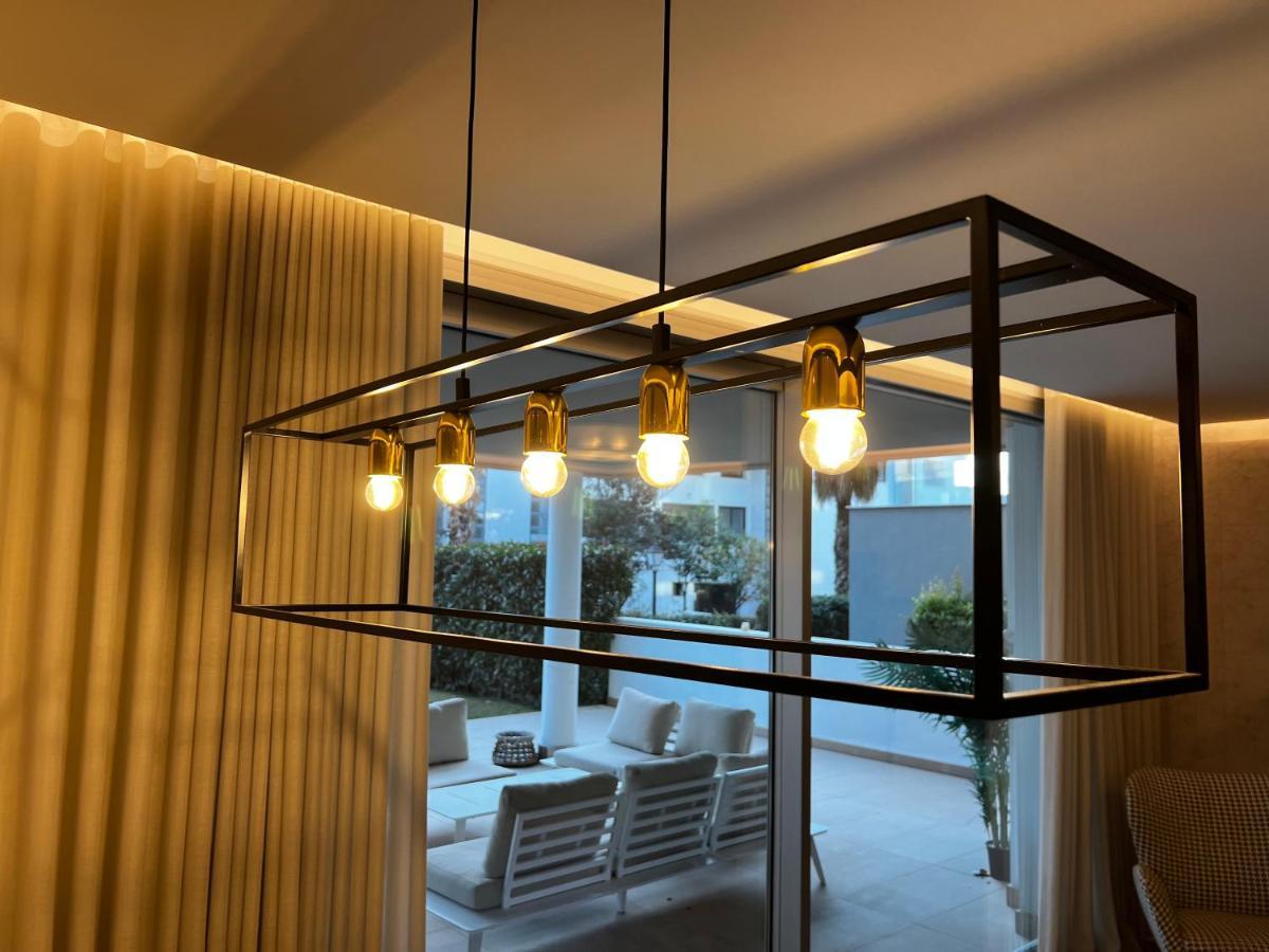 Apartamento Royal Banus Marbella Exterior foto
