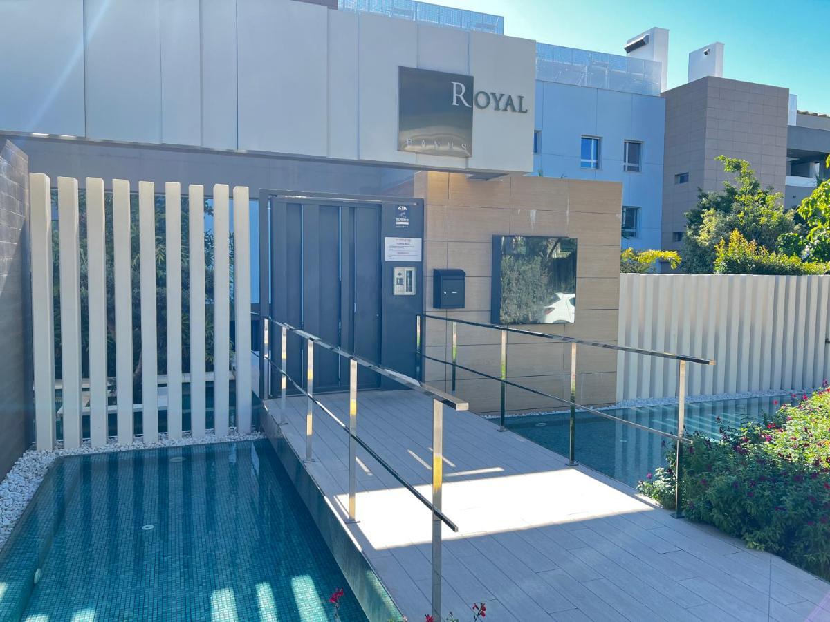 Apartamento Royal Banus Marbella Exterior foto